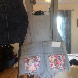 Floral pocket denim shirt overalls